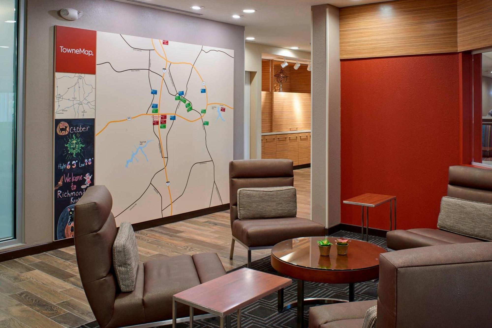 Towneplace Suites By Marriott Richmond Bagian luar foto